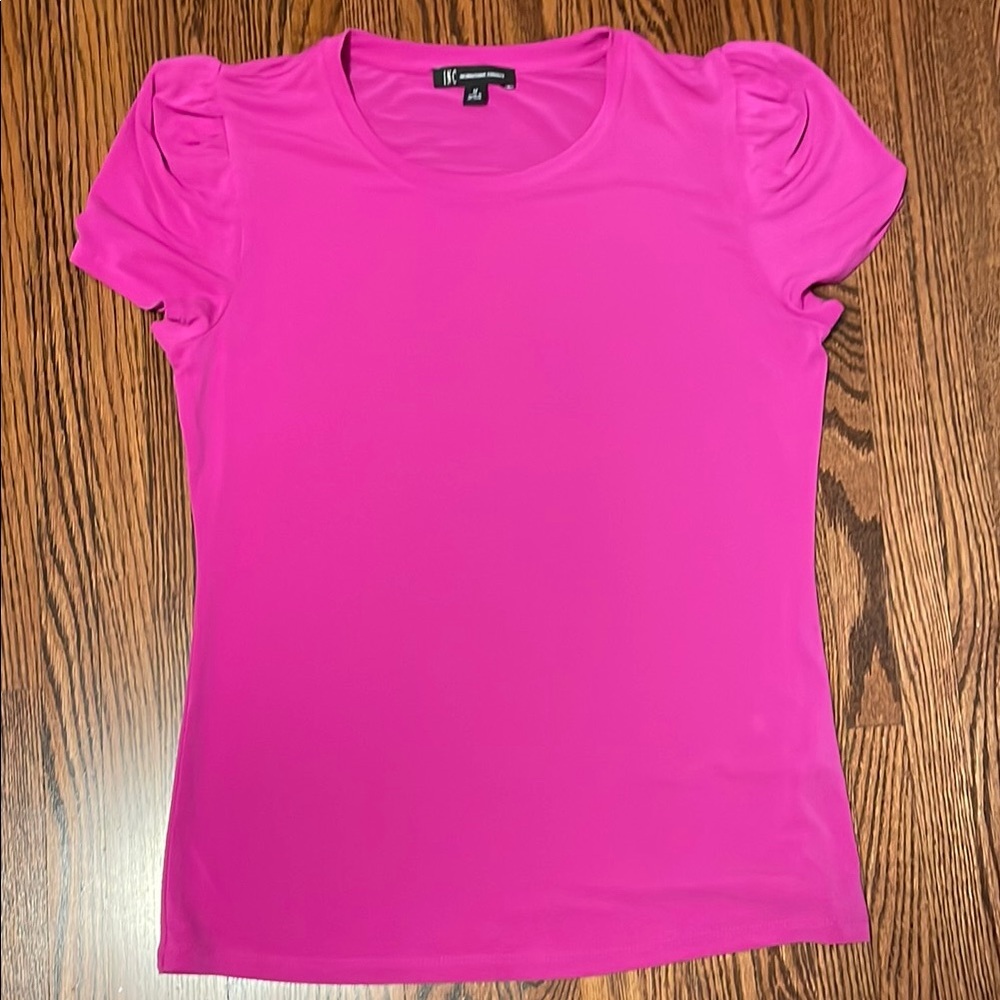 NWOT INC Women's Pink short sleeve top size M fabric 95% poly 5%spandex